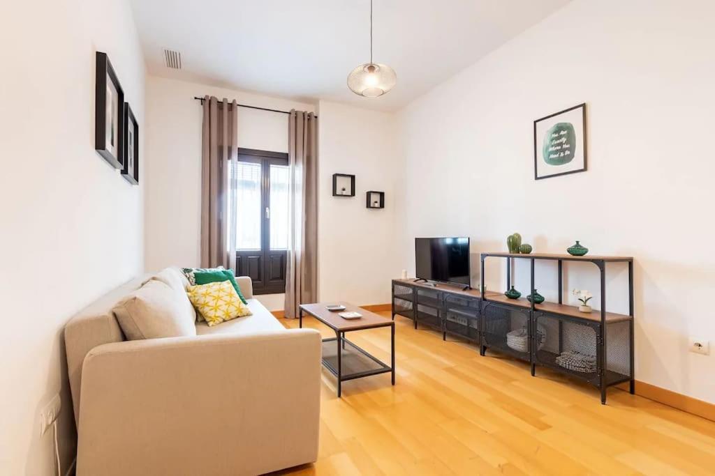 Jdcbl - Peaceful Wonderful Apartment In City Center Seville Ngoại thất bức ảnh